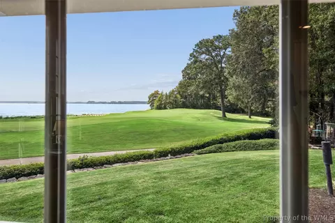 View/Area - 2941 Barrets Pointe Rd, Williamsburg, VA 23185 photo 1 of 13