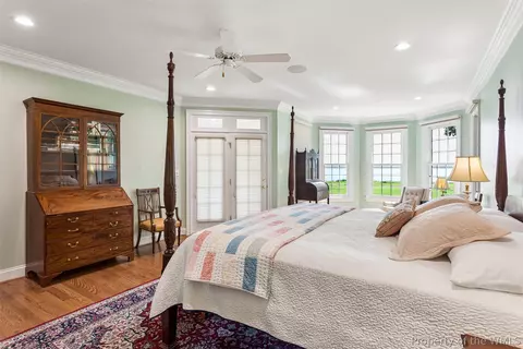 Bedroom - 2941 Barrets Pointe Rd, Williamsburg, VA 23185 photo 2 of 5