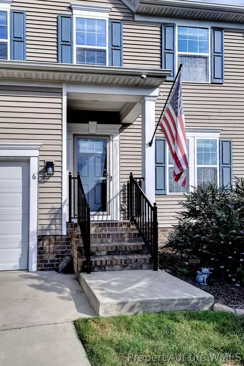 Exterior - 6 Ada Ct, Hampton, VA 23666 photo 3 of 9