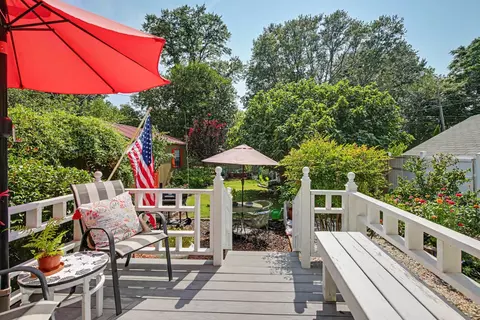 Exterior - 103 Locust Ave, Hampton, VA 23661 photo 3 of 11