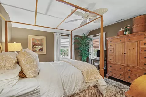 Bedroom - 103 Locust Ave, Hampton, VA 23661 photo 1 of 6