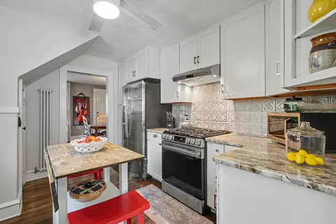 Kitchen - 103 Locust Ave, Hampton, VA 23661 photo 5 of 5