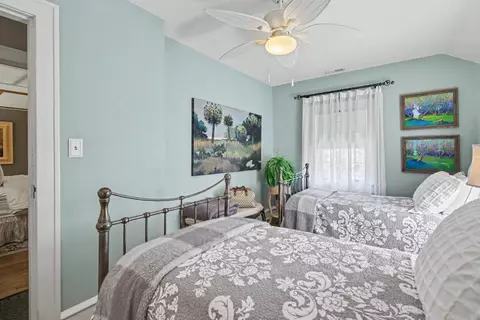 Bedroom - 103 Locust Ave, Hampton, VA 23661 photo 6 of 6
