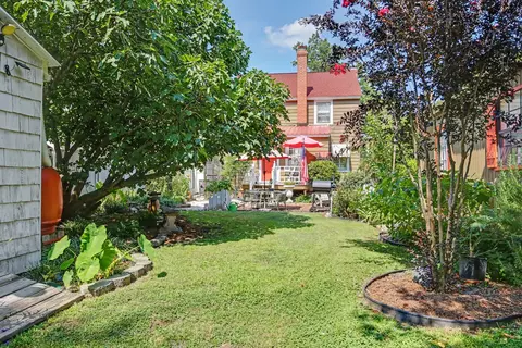 Exterior - 103 Locust Ave, Hampton, VA 23661 photo 8 of 11
