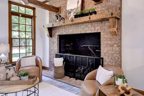 Living - 2901 Kitchums Pond Rd, Williamsburg, VA 23185 photo 4 of 6