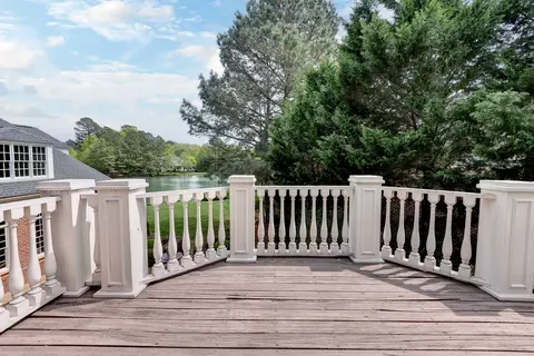 Exterior - 2901 Kitchums Pond Rd, Williamsburg, VA 23185 photo 3 of 7
