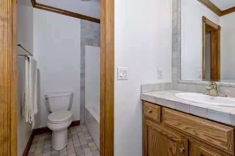 Bath - 2901 Kitchums Pond Rd, Williamsburg, VA 23185 photo 6 of 7