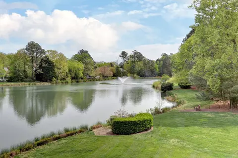 View/Area - 2901 Kitchums Pond Rd, Williamsburg, VA 23185 photo 3 of 7