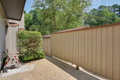 Exterior - 11 Spring W, Williamsburg, VA 23188 photo 3 of 6