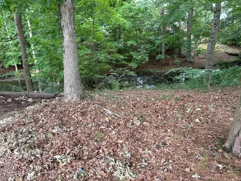 917 Lacon Dr, Newport News, VA 23608