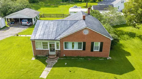 110 Ogden St, West Point, VA 23181