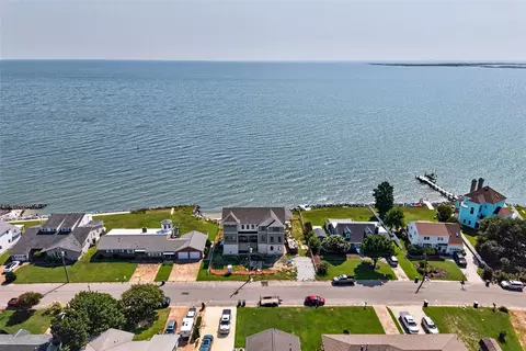 117 York Point Dr, Seaford, VA 23696