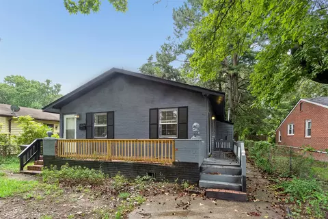 Exterior - 461 Dare Ave, Hampton, VA 23661 photo 2 of 13