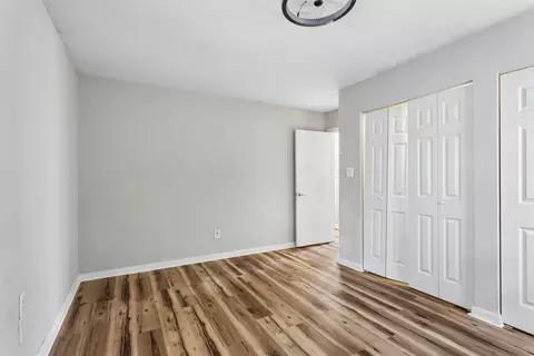 Bedroom - 461 Dare Ave, Hampton, VA 23661 photo 1 of 4
