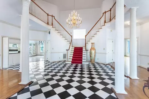 Entry Way - 1711 Tyndall Point Rd, Gloucester Point, VA 23062 photo 1 of 3