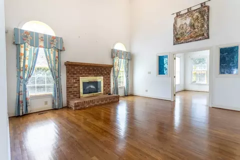 Living - 1711 Tyndall Point Rd, Gloucester Point, VA 23062 photo 4 of 4