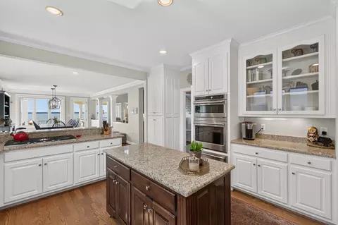 Kitchen - 307 Rivers Edge, Williamsburg, VA 23185 photo 3 of 4