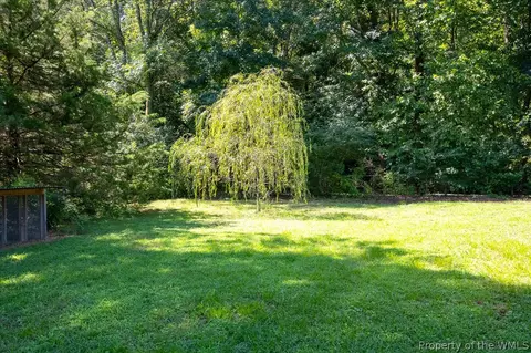 Exterior - 7395 Nelson Dr, Gloucester, VA 23061 photo 9 of 16