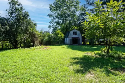 Exterior - 7395 Nelson Dr, Gloucester, VA 23061 photo 11 of 16