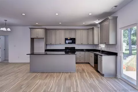 Kitchen - 327 Pointers Dr, West Point, VA 23181 photo 2 of 6