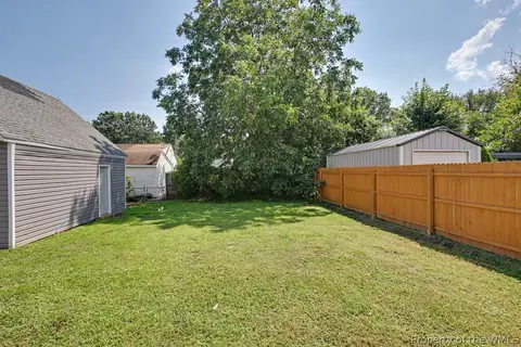 2112 E Pembroke Ave, Hampton, VA 23664