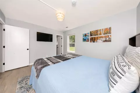 Bedroom - 6740 Cedar Lake Dr, Gloucester, VA 23061 photo 3 of 7