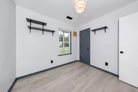 Bedroom - 6740 Cedar Lake Dr, Gloucester, VA 23061 photo 6 of 7