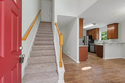 Entry Way - 12366 Cedar Trl, Gloucester, VA 23061 photo 1 of 3