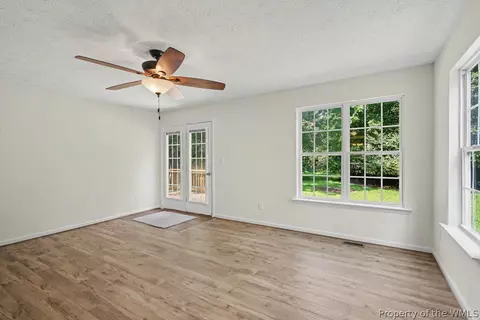 Living - 12366 Cedar Trl, Gloucester, VA 23061 photo 2 of 2