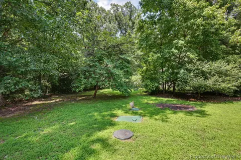 Exterior - 12366 Cedar Trl, Gloucester, VA 23061 photo 5 of 6