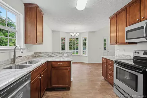 Kitchen - 12366 Cedar Trl, Gloucester, VA 23061 photo 3 of 4