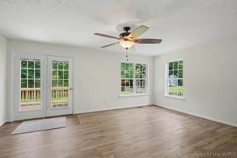 Living - 12366 Cedar Trl, Gloucester, VA 23061 photo 1 of 2