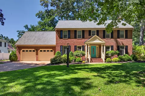 303 Parkway Dr, Newport News, VA 23606