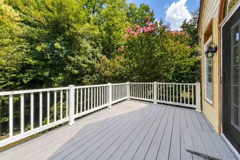 Exterior - 105 Stratton, Williamsburg, VA 23188 photo 5 of 9