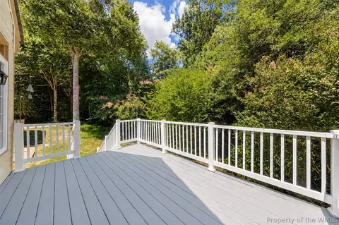 Exterior - 105 Stratton, Williamsburg, VA 23188 photo 6 of 9
