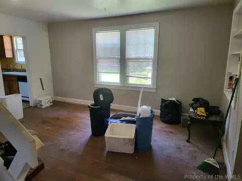 Living - 119 Shenandoah Rd, Hampton, VA 23661 photo 1 of 2