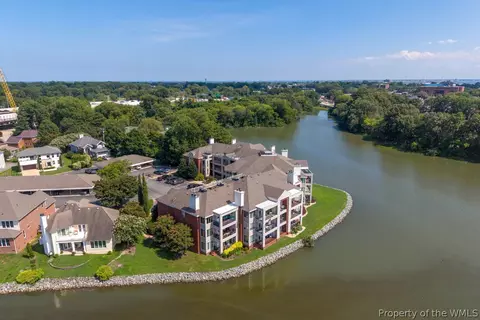 View/Area - 30 Brough Ln #103, Hampton, VA 23669 photo 2 of 12
