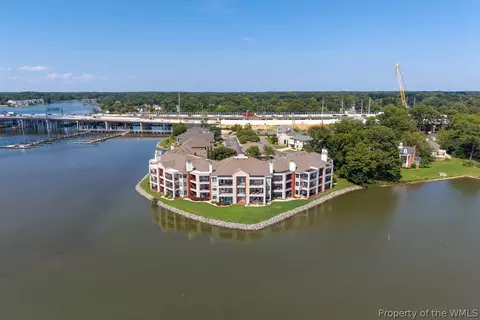View/Area - 30 Brough Ln #103, Hampton, VA 23669 photo 4 of 12