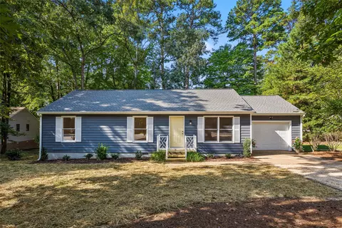8 Frond Ct, Williamsburg, VA 23188