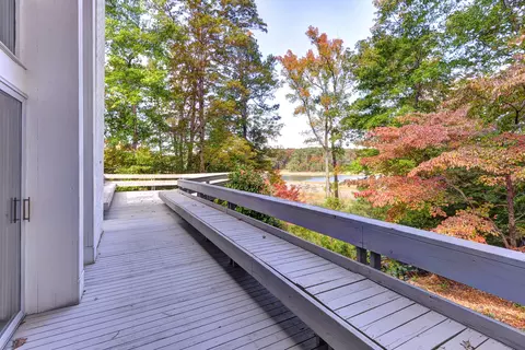 Exterior - 222 W Queens Dr, Williamsburg, VA 23185 photo 4 of 6