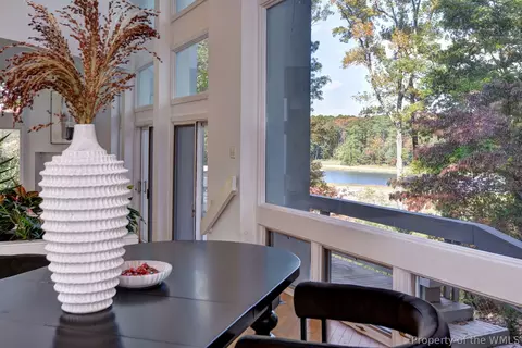 Dining - 222 W Queens Dr, Williamsburg, VA 23185 photo 1 of 2