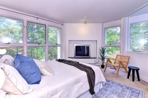 Bedroom - 222 W Queens Dr, Williamsburg, VA 23185 photo 1 of 3