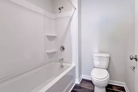 Bath - 8685 Thomas Jefferson Way, Gloucester, VA 23061 photo 3 of 3