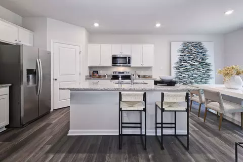 Kitchen - 8685 Thomas Jefferson Way, Gloucester, VA 23061 photo 2 of 5