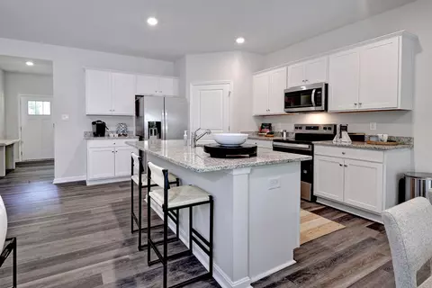 Kitchen - 8685 Thomas Jefferson Way, Gloucester, VA 23061 photo 3 of 5