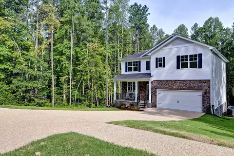 Exterior - 8685 Thomas Jefferson Way, Gloucester, VA 23061 photo 12 of 12