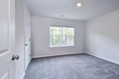 Bedroom - 7785 Patriots Way E, Gloucester, VA 23061 photo 5 of 5