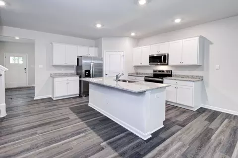 Kitchen - 7785 Patriots Way E, Gloucester, VA 23061 photo 3 of 5
