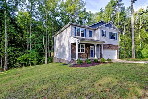Exterior - 7785 Patriots Way E, Gloucester, VA 23061 photo 8 of 10