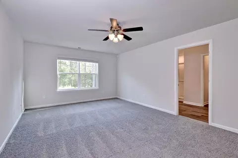 Bedroom - 7785 Patriots Way E, Gloucester, VA 23061 photo 2 of 5